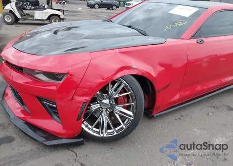 2016 Chevrolet Camaro 2Ss z USA, uszkodzony, nr VIN 1G1FG1R72G0131137